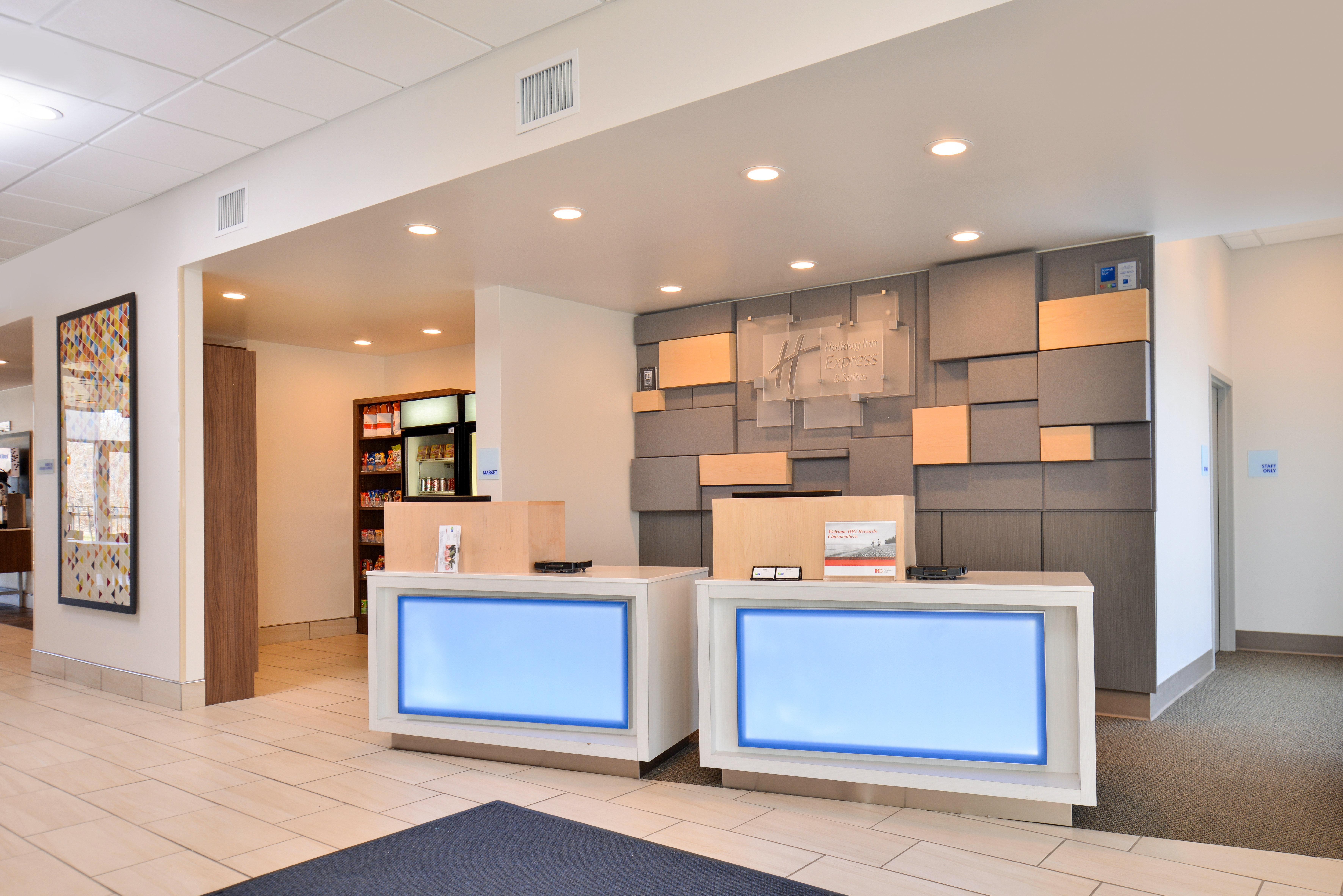 Holiday Inn Express & Suites Farmington Hills - Detroit By Ihg מראה חיצוני תמונה