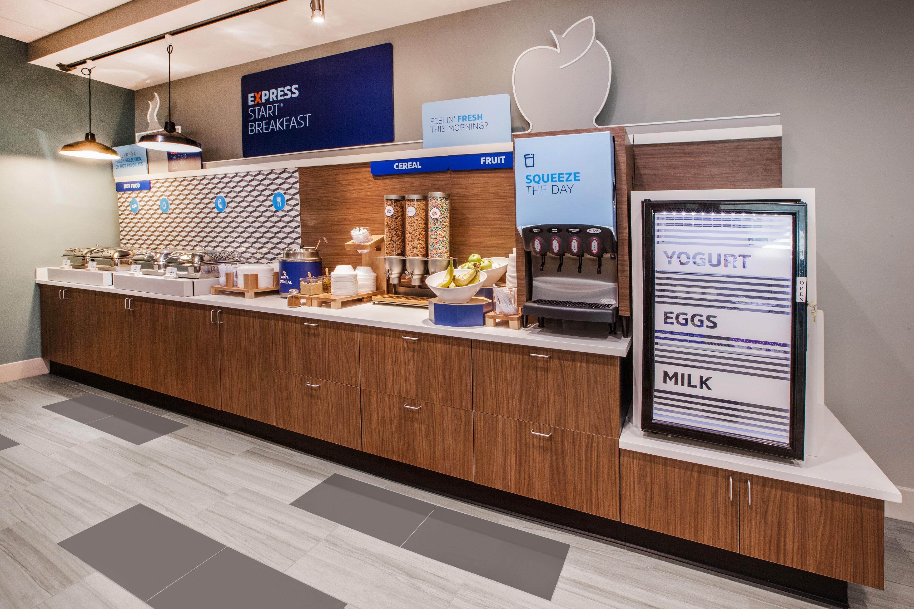 Holiday Inn Express & Suites Farmington Hills - Detroit By Ihg מראה חיצוני תמונה
